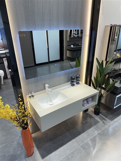 Armari senzill de pissarra de bany